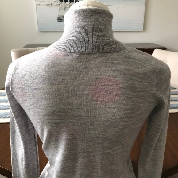 Max Studio Extra Fine Merino Wool Lg Slv Turtleneck Sweater Heather Gray Sz XS - Picture 4 of 12